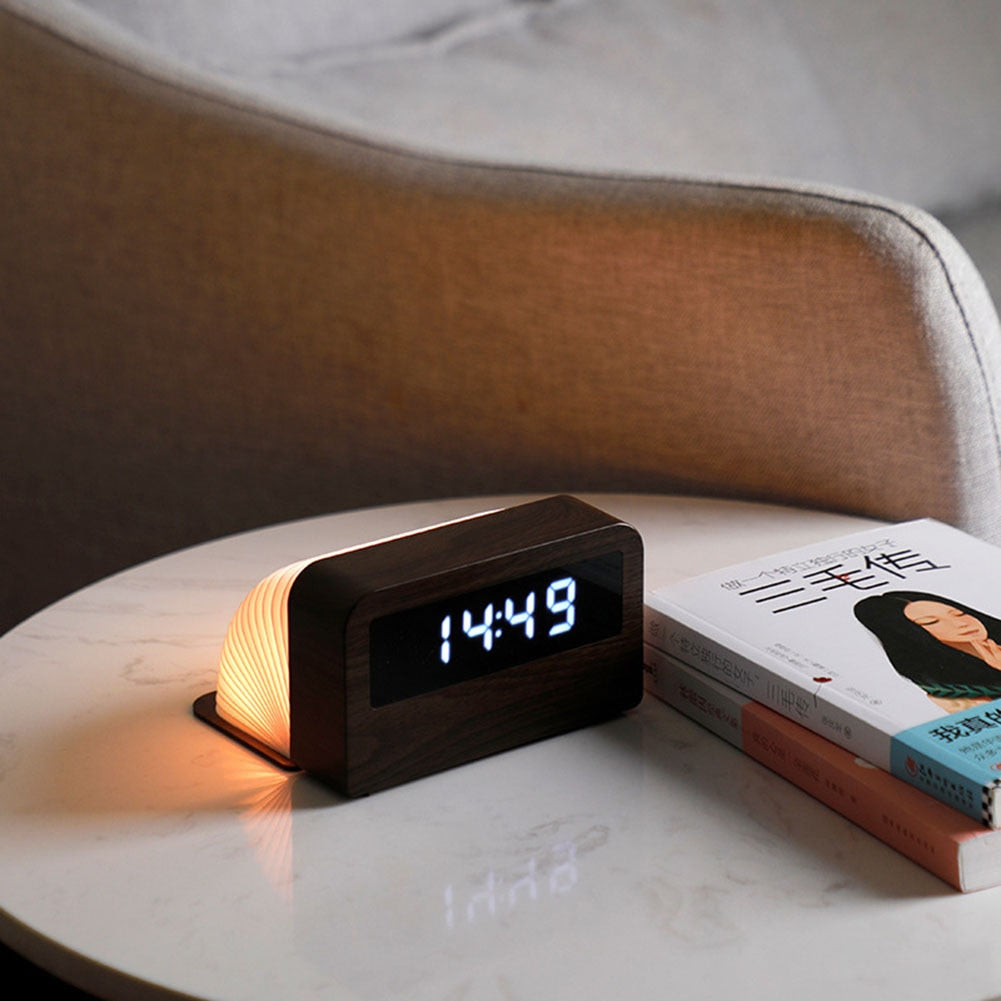 Réveil Lumineux Bois Veilleuse : Une Touche d'Élégance pour vos Matins-Reveilleur