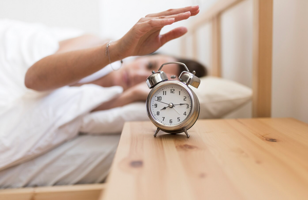 The Art of Waking Up Gently: Bright Alarm Clocks and Dawn Simulators