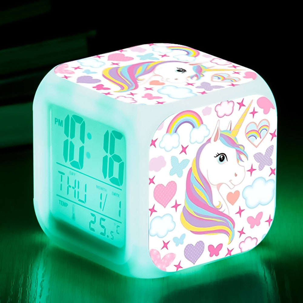 Cube Dinosaur Alarm Clock - Dimensions of 8x8 CM