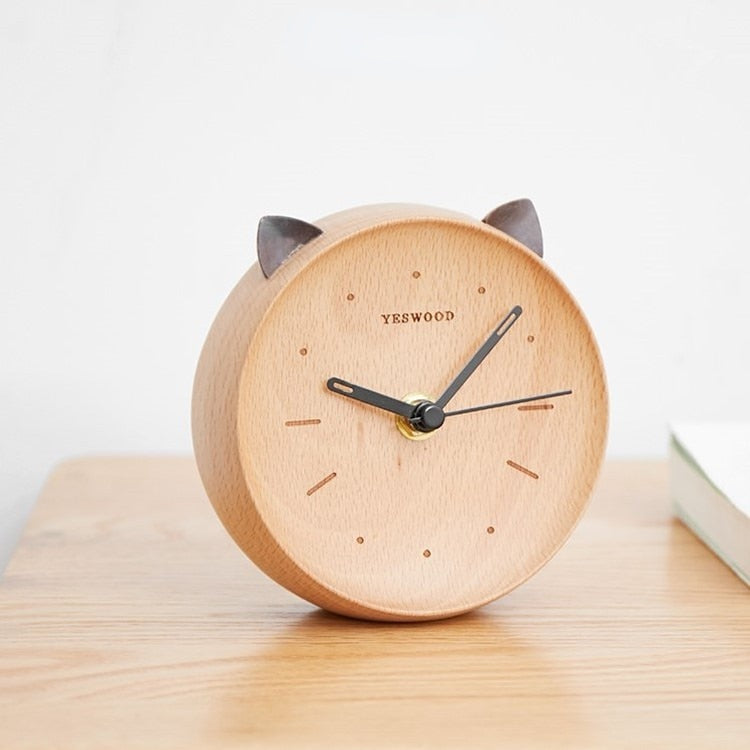 Reloj despertador analógico de madera con forma de gato