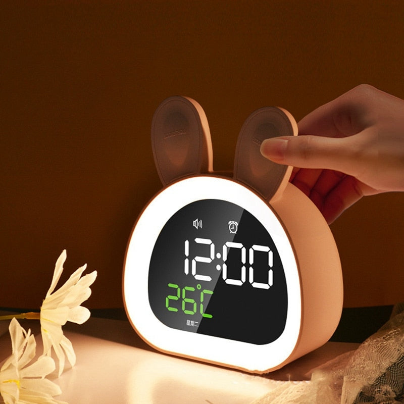 Reloj despertador digital con forma de conejo con LED silencioso - Dimensiones de 15x12 CM