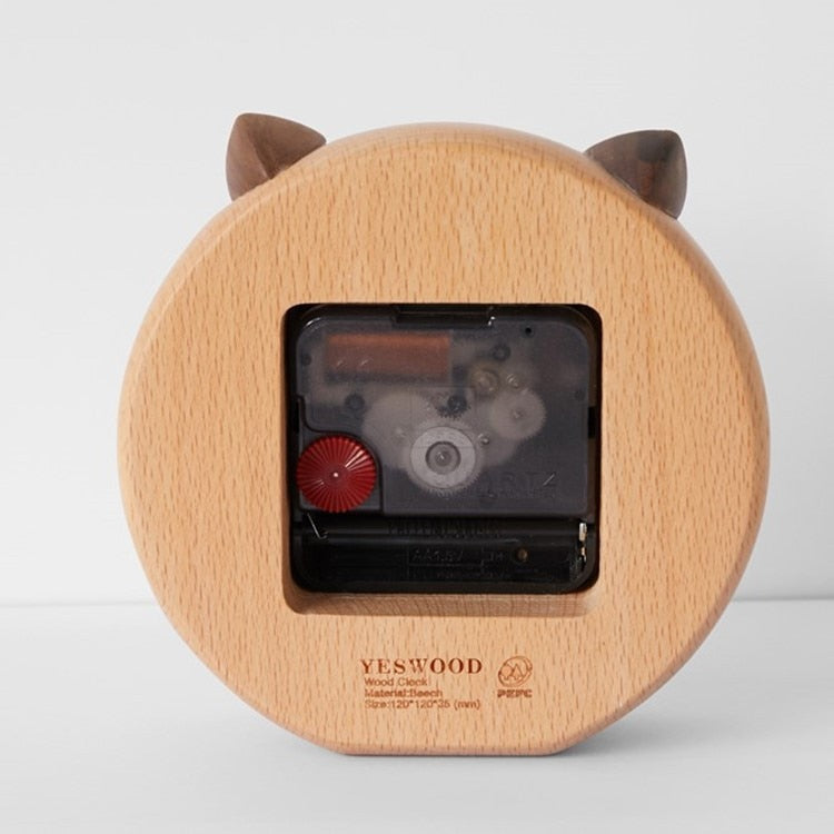 Reloj despertador analógico de madera con forma de gato