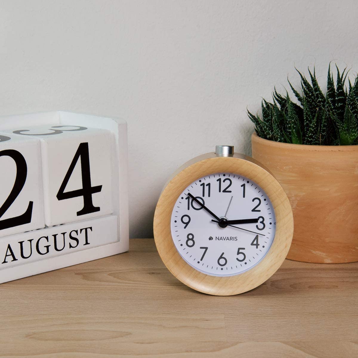 Vintage Wood Alarm Clock (Natural)